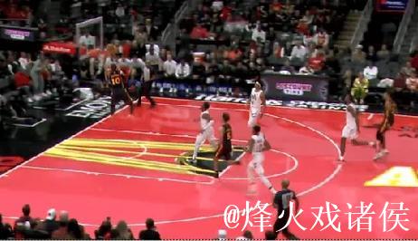 杰伦-约翰逊反抢快速分球助攻,奥孔古空切接球扣篮得手 杰伦-约翰逊反抢快速分球助攻,奥孔古空切接球扣篮得手